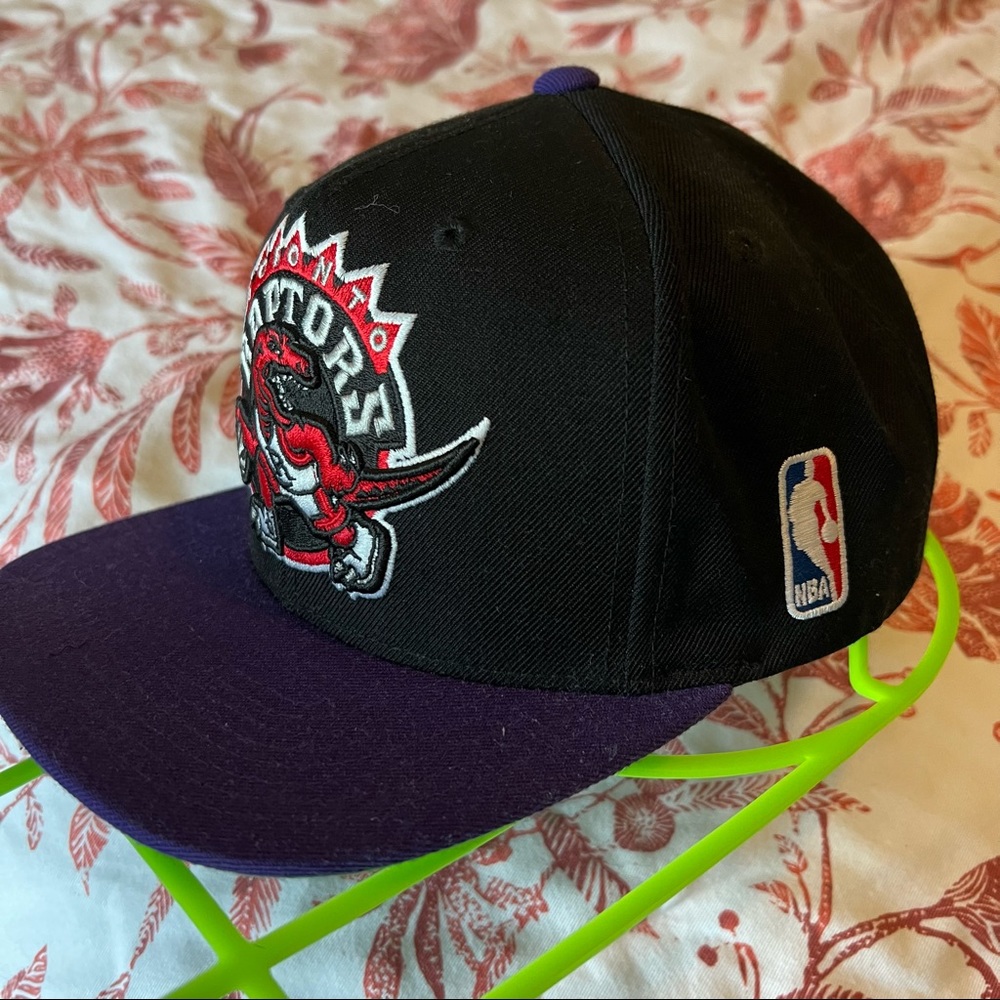 Toronto Raptors SnapBack - Picture 2 of 6